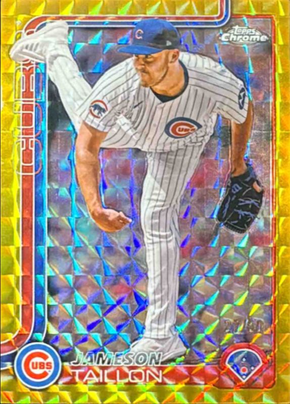 Jameson Taillon 2025 Topps Chrome #33 Gold Geometric Refractor /50 RAW