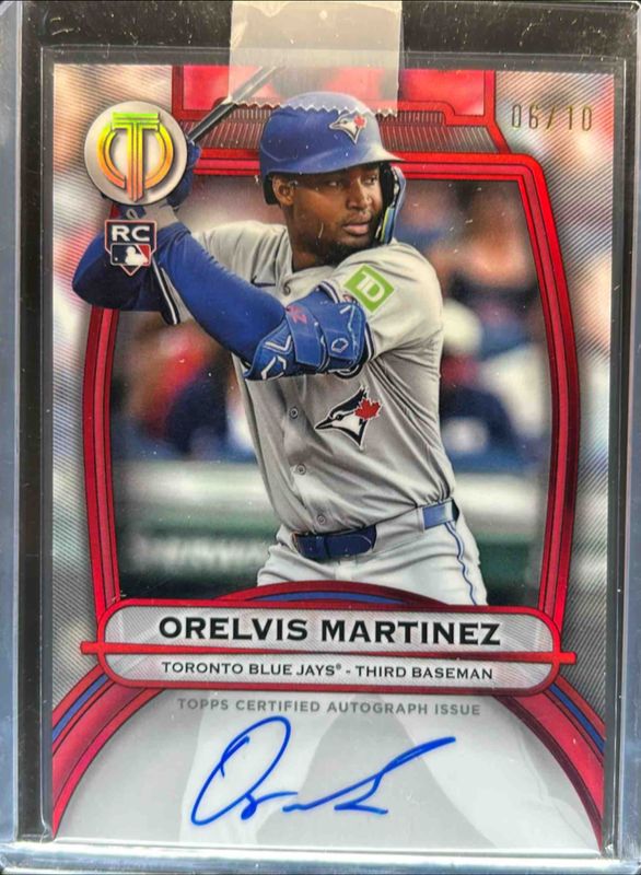 Orelvis Martinez 2025 Topps Tribute #TA-OM Tribute Autograph - Red /10 Rookie RAW