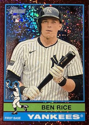 2025 Topps Heritage #406 Chrome - Burgundy Sparkle Refractor