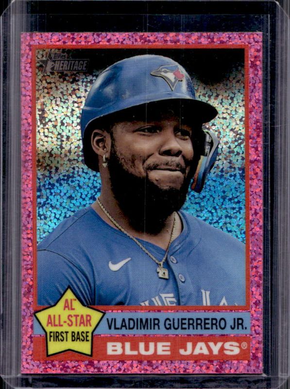 2025 Topps Heritage #165 Chrome - Pink Sparkle Refractor
