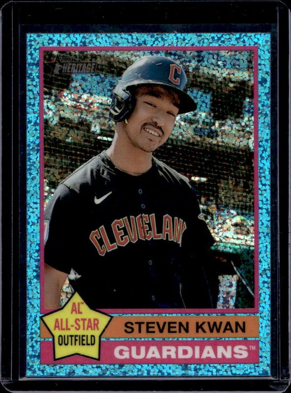 Steven Kwan 2025 Topps Heritage #475 Chrome - Light Blue Sparkle Refractor RAW