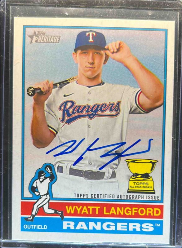 Wyatt Langford 2025 Topps Heritage #ROA-WL Real One Autographs RAW