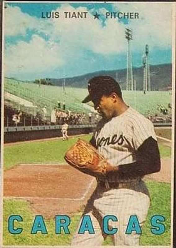 1967 Topps Venezuelan #9 Base