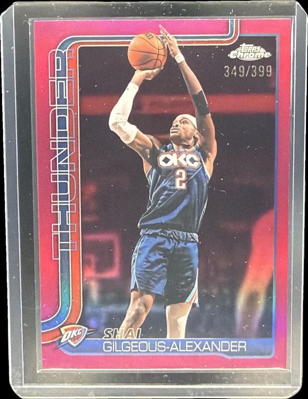 2025 Topps Chrome Update #10 Magenta Refractor /399