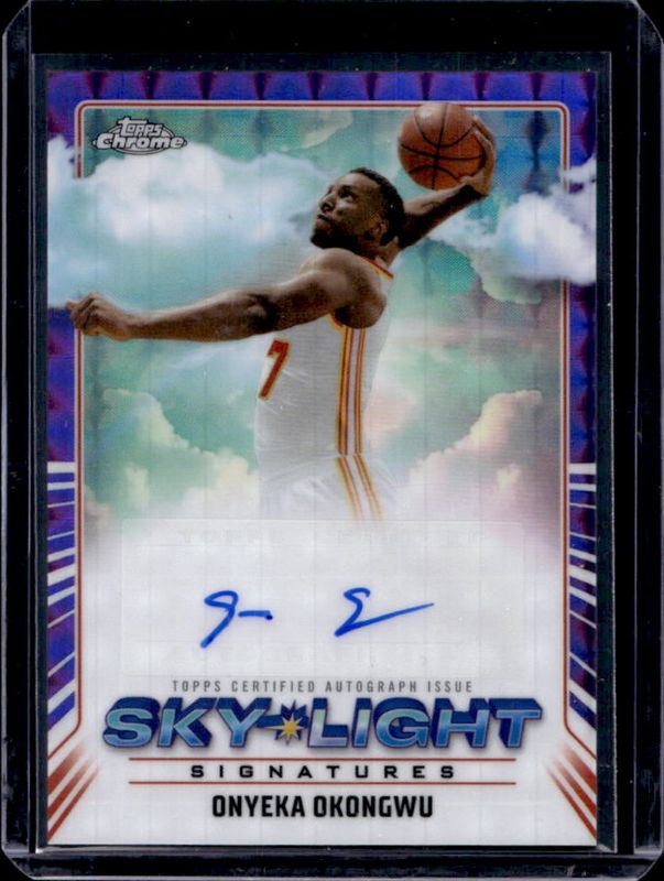 Onyeka Okongwu 2024 Topps Chrome #SLS-OO Sky Light Signatures - Purple Geometric Refractor RAW