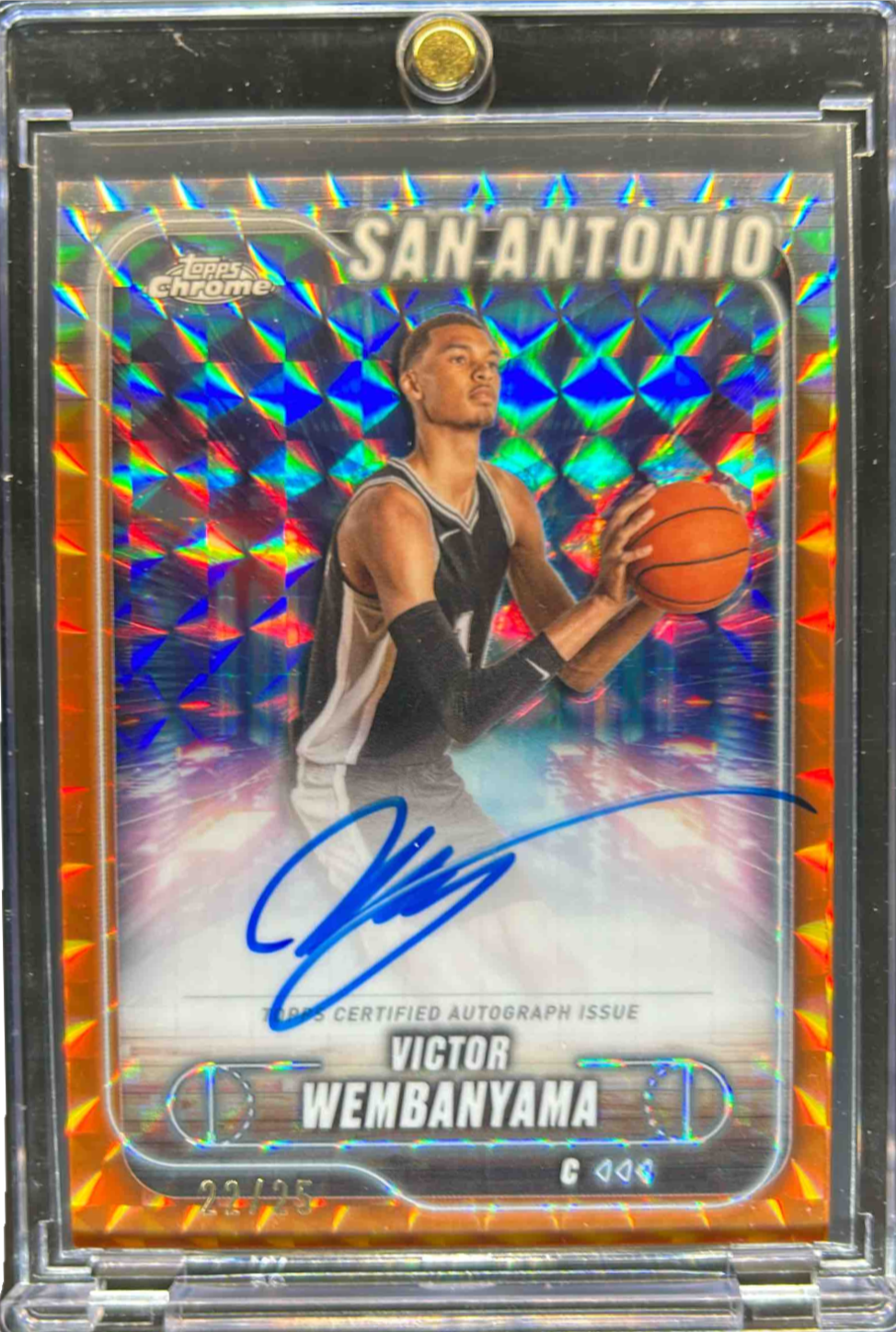 Victor Wembanyama 2024 Topps Chrome #TCA-VW Chrome Autographs