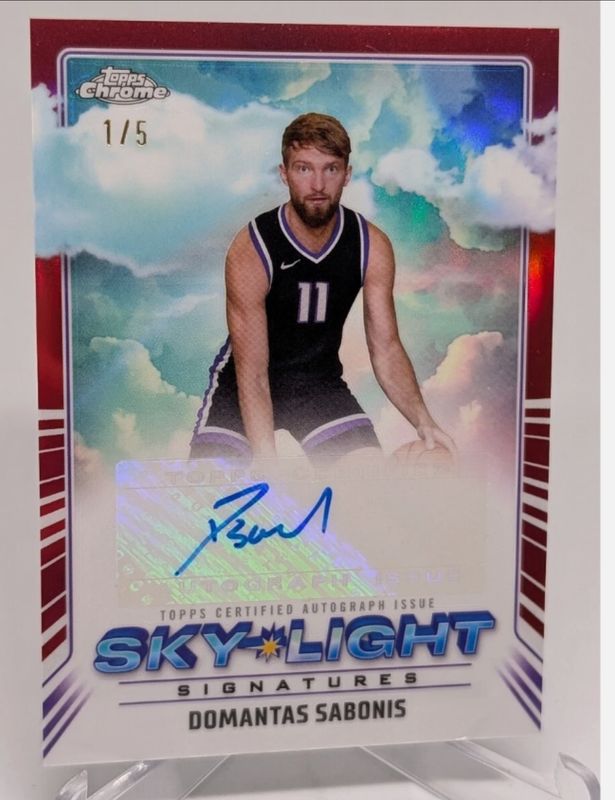 Domantas Sabonis 2024 Topps Chrome #SLS-DS Sky Light Signatures - Red Refractor /5 RAW