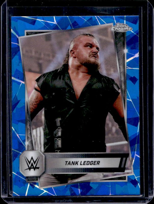 2025 Topps Chrome WWE Sapphire Edition #28 Base Chrome