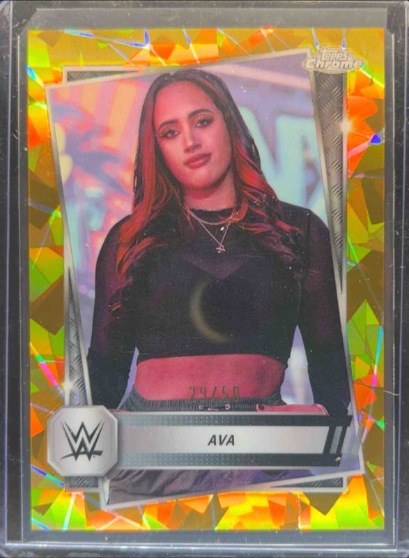 2025 Topps Chrome WWE Sapphire Edition #84 Base Chrome - Gold Refractor /50