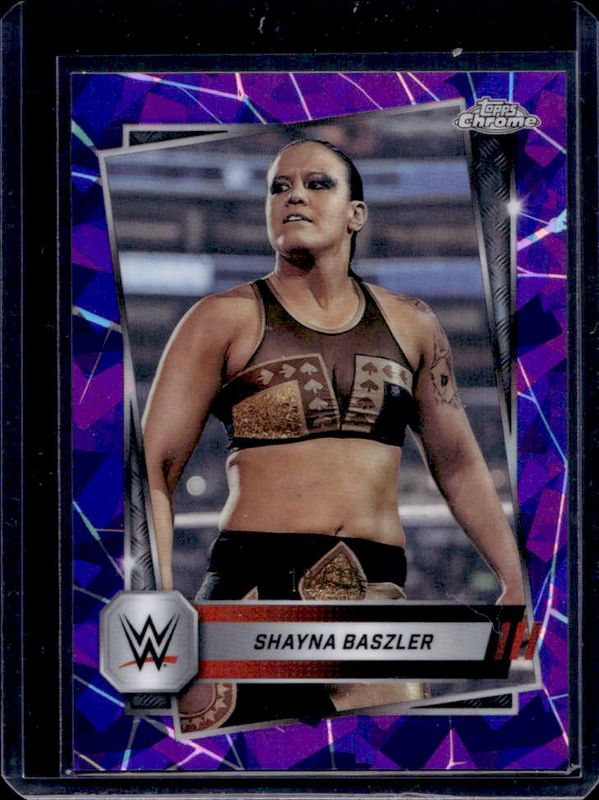 2025 Topps Chrome WWE Sapphire Edition #89 Base Chrome - Purple Refractor /10