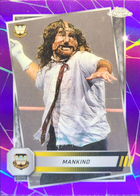 2025 Topps Chrome WWE #124 Purple Refractor