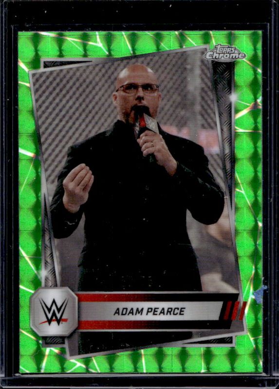 2025 Topps Chrome WWE #140 Neon Green Geometric Refractor /75