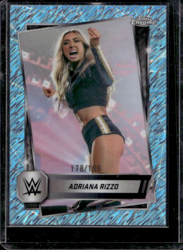 2025 Topps Chrome WWE #18 Aqua Shimmer Refractor /199