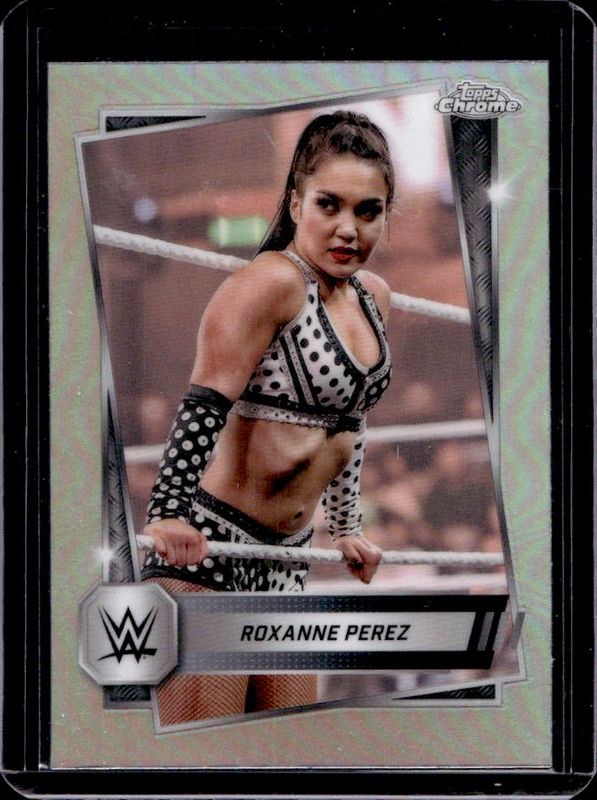 Roxanne Perez 2025 Topps Chrome WWE #44 Refractor RAW
