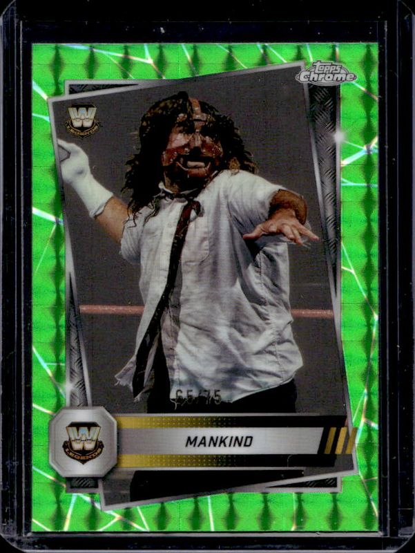 2025 Topps Chrome WWE #124 Neon Green Geometric Refractor /75