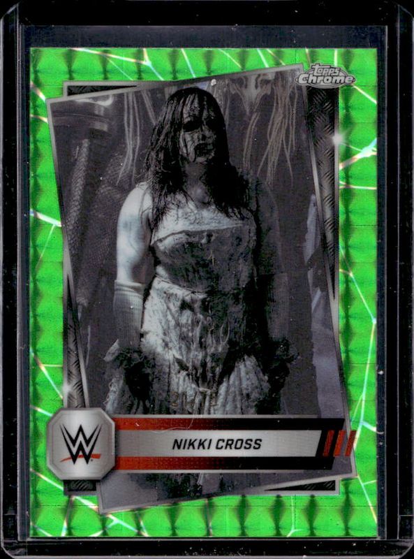 Nikki Cross 2025 Topps Chrome WWE #75 Neon Green Geometric Refractor /75 RAW