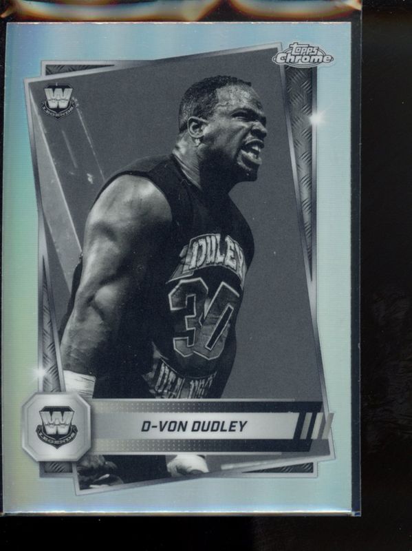 2025 Topps Chrome WWE #115 Sepia Refractor