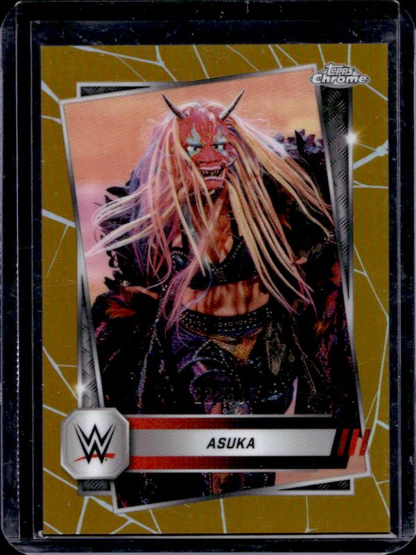 Asuka 2025 Topps Chrome WWE #111 Gold Refractor /50 RAW