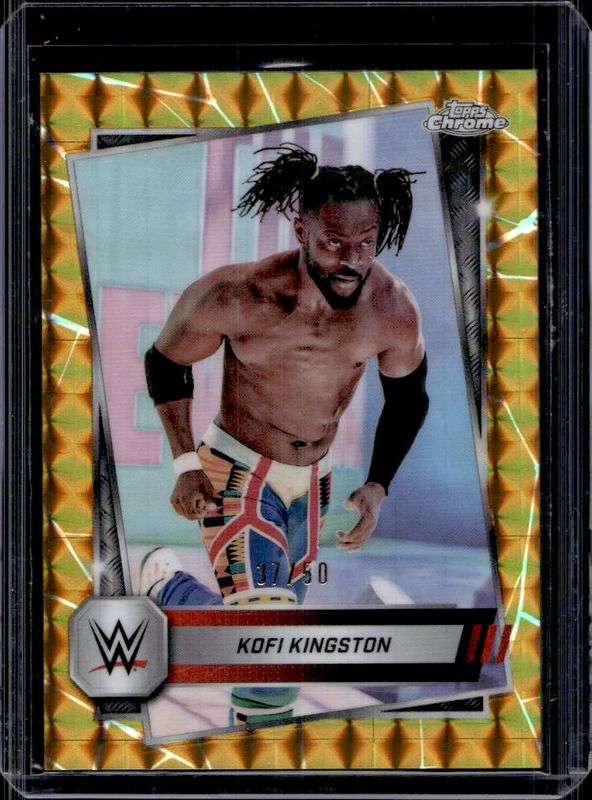 Kofi Kingston 2025 Topps Chrome WWE #166 Gold Geometric Refractor /50 RAW