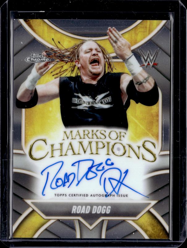 2025 Topps Chrome WWE #MOC-RDG Marks of Champions Autographs