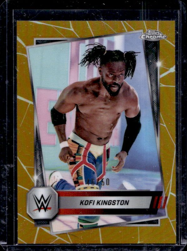 Kofi Kingston 2025 Topps Chrome WWE #166 Gold Refractor /50 RAW