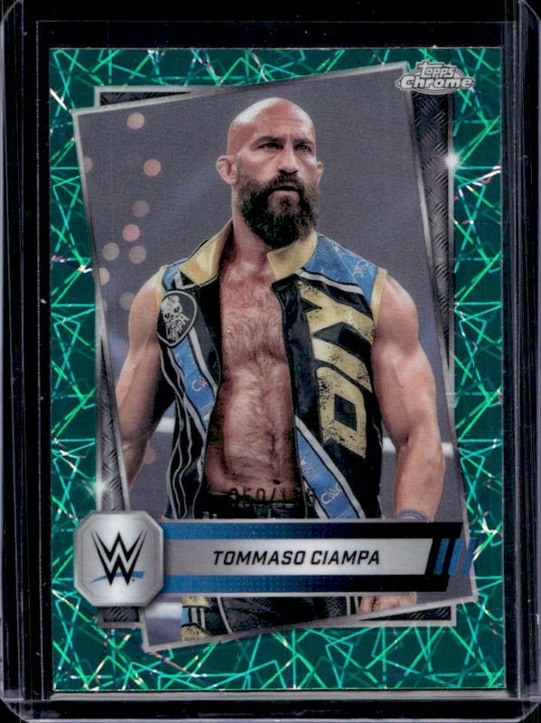 2025 Topps Chrome WWE #197 Teal Lazer Refractor /175