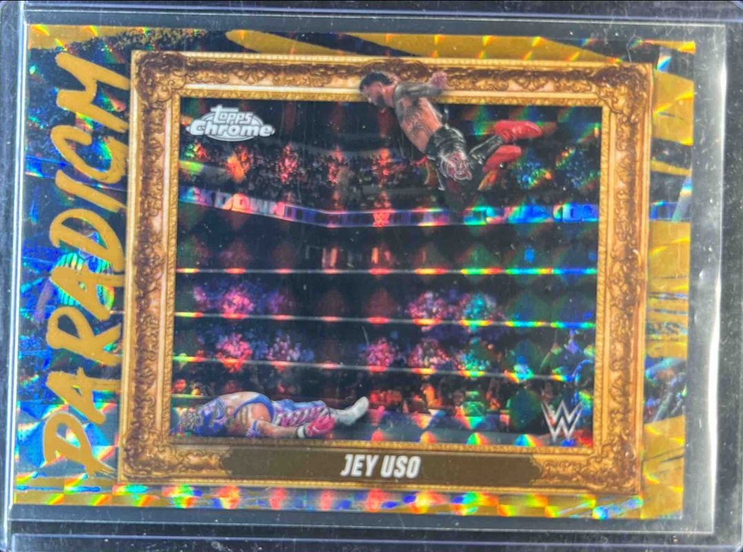 Jey Uso 2025 Topps Chrome WWE #PAR-JUS Paradigm - Gold Geometric Refractor /50 RAW