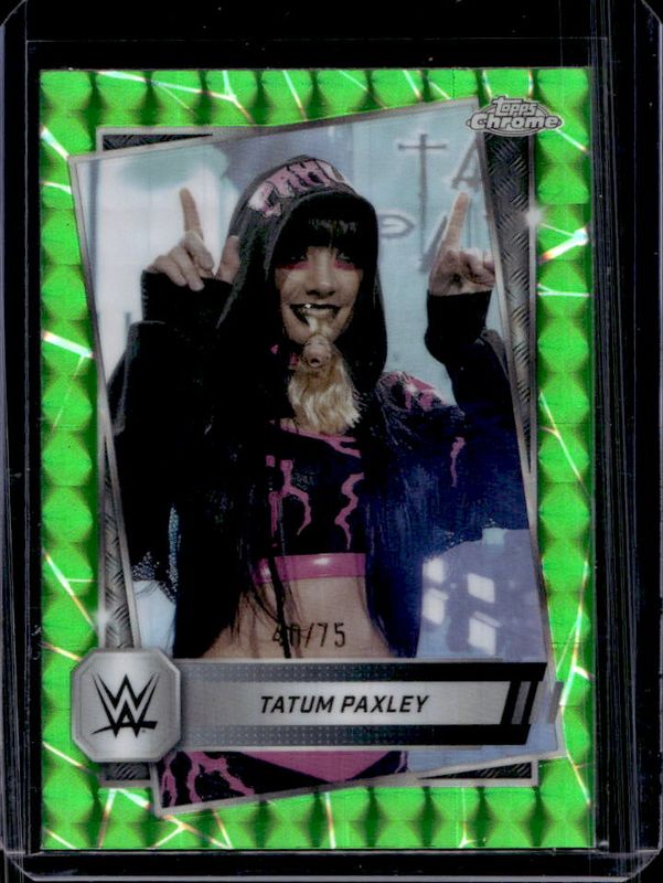 Tatum Paxley 2025 Topps Chrome WWE #105 Neon Green Geometric Refractor /75 RAW