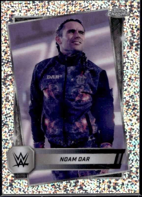Noam Dar 2025 Topps Chrome WWE #142 Speckle Refractor /249 RAW