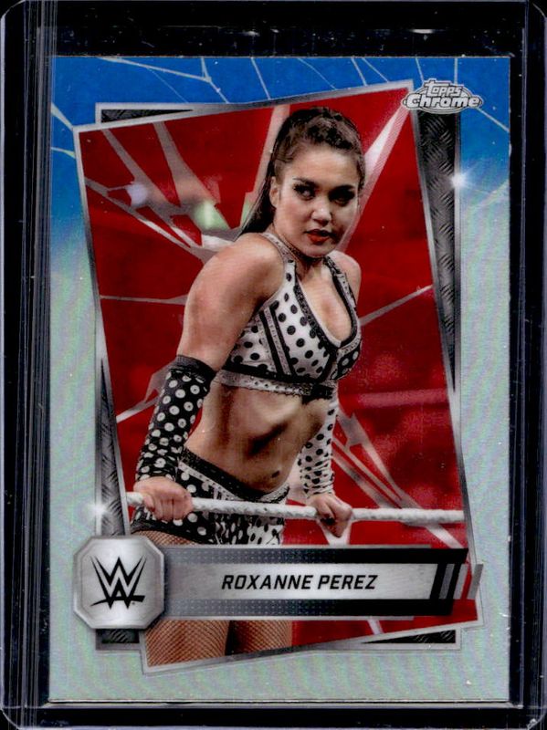 Roxanne Perez 2025 Topps Chrome WWE #44 Red & Blue Refractor RAW