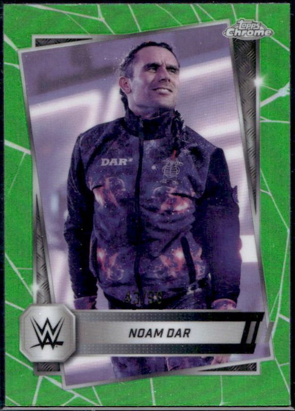 Noam Dar 2025 Topps Chrome WWE #142 Green Refractor /99 RAW