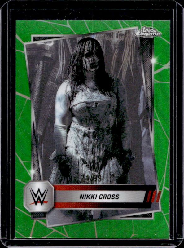 Nikki Cross 2025 Topps Chrome WWE #75 Green Refractor /99 RAW