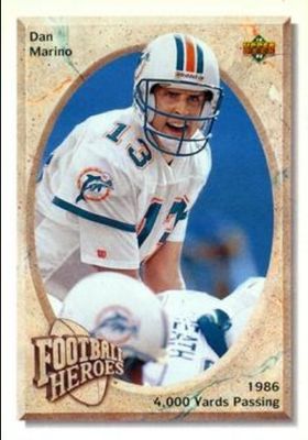 1992 Upper Deck #32 Football Heroes: Dan Marino