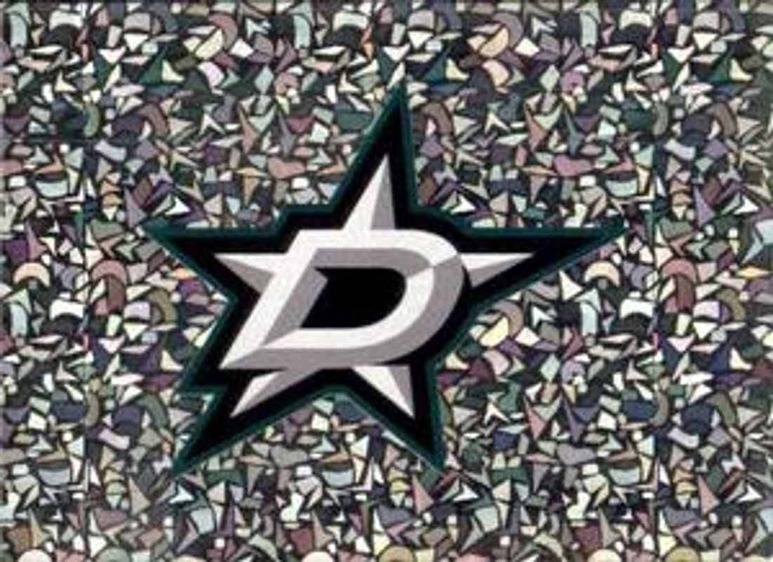 2022 Topps NHL Sticker Collection #154 Base