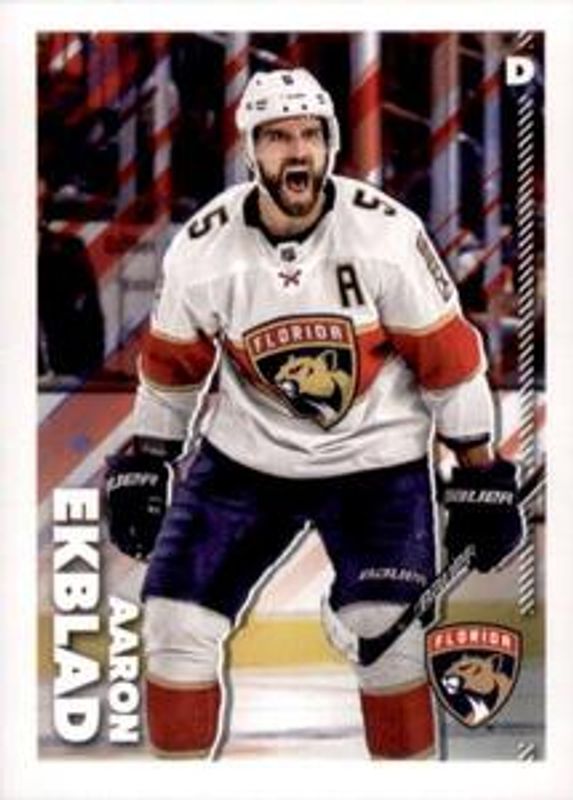 2022 Topps NHL Sticker Collection #215 Base