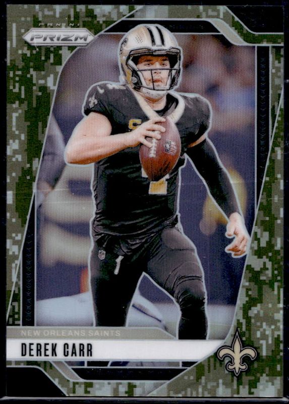 Derek Carr 2024 Prizm #203 Forest Camo /15 RAW