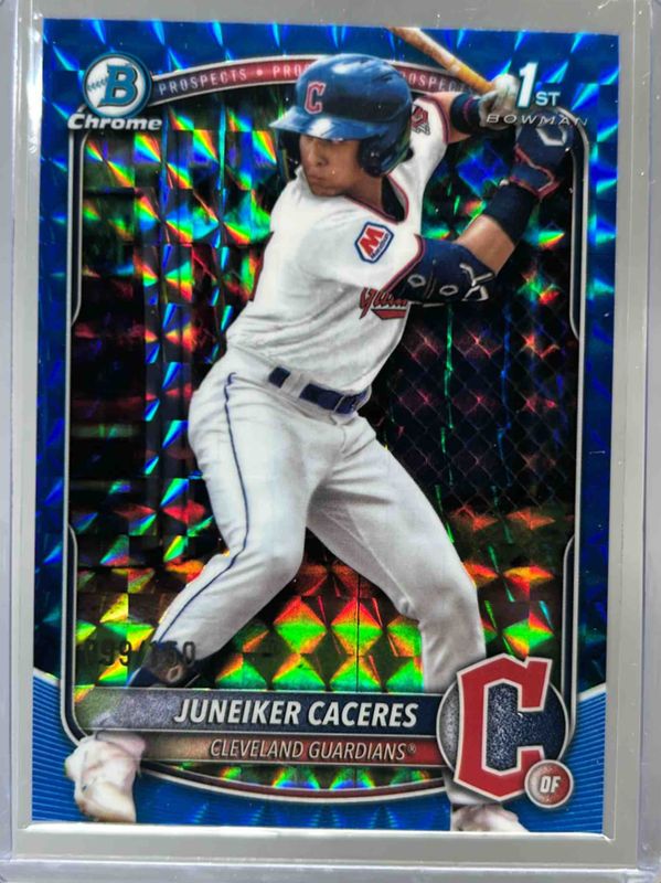 Juneiker Caceres 2025 Bowman Chrome #BCP-231 Chrome Prospects - Blue Geometric Refractor /250 RAW