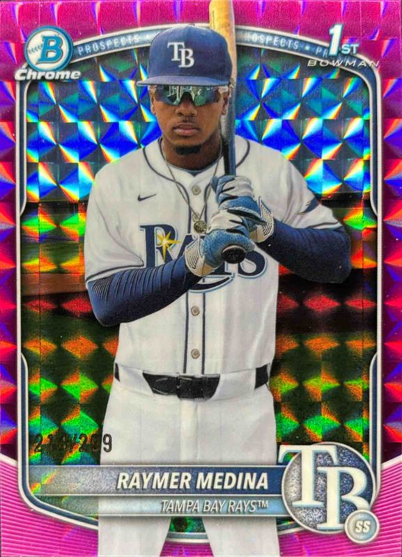 Raymer Medina 2025 Bowman Chrome #BCP-175 Chrome Prospects - Fuchsia Geometric Refractor /250 RAW