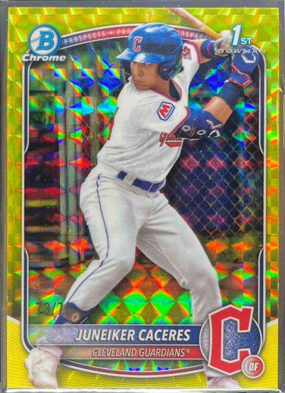 Juneiker Caceres 2025 Bowman Chrome #BCP-231 Chrome Prospects - Yellow Geometric Refractor RAW
