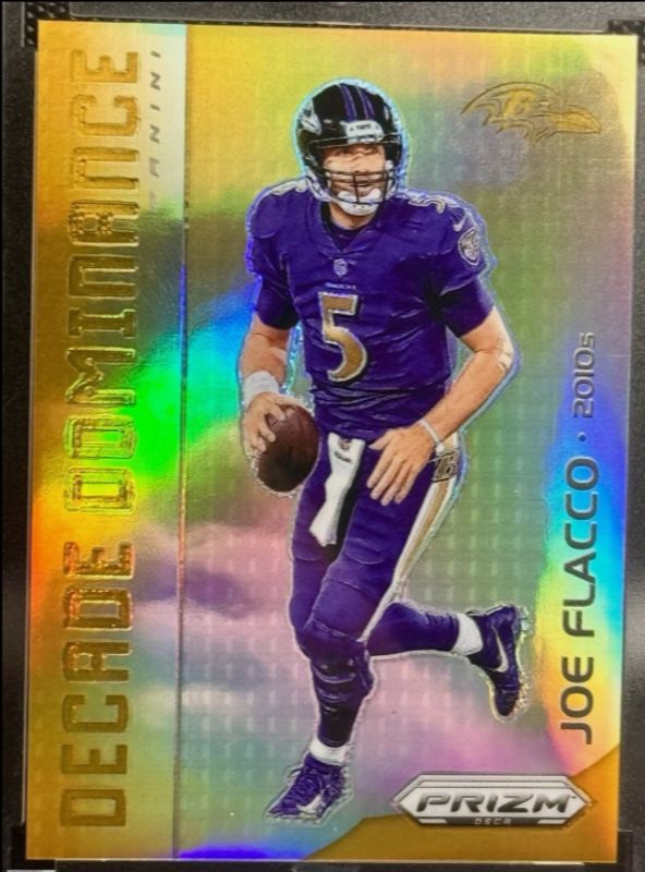 Joe Flacco 2024 Prizm Deca #10 Decade Dominance - Gold /10 RAW