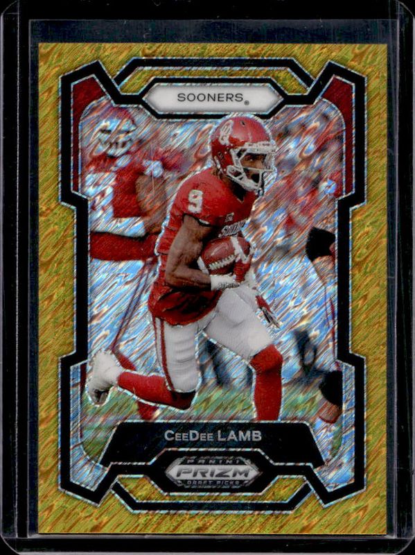 CeeDee Lamb 2024 Prizm Draft Picks #30 Gold Shimmer /15 RAW