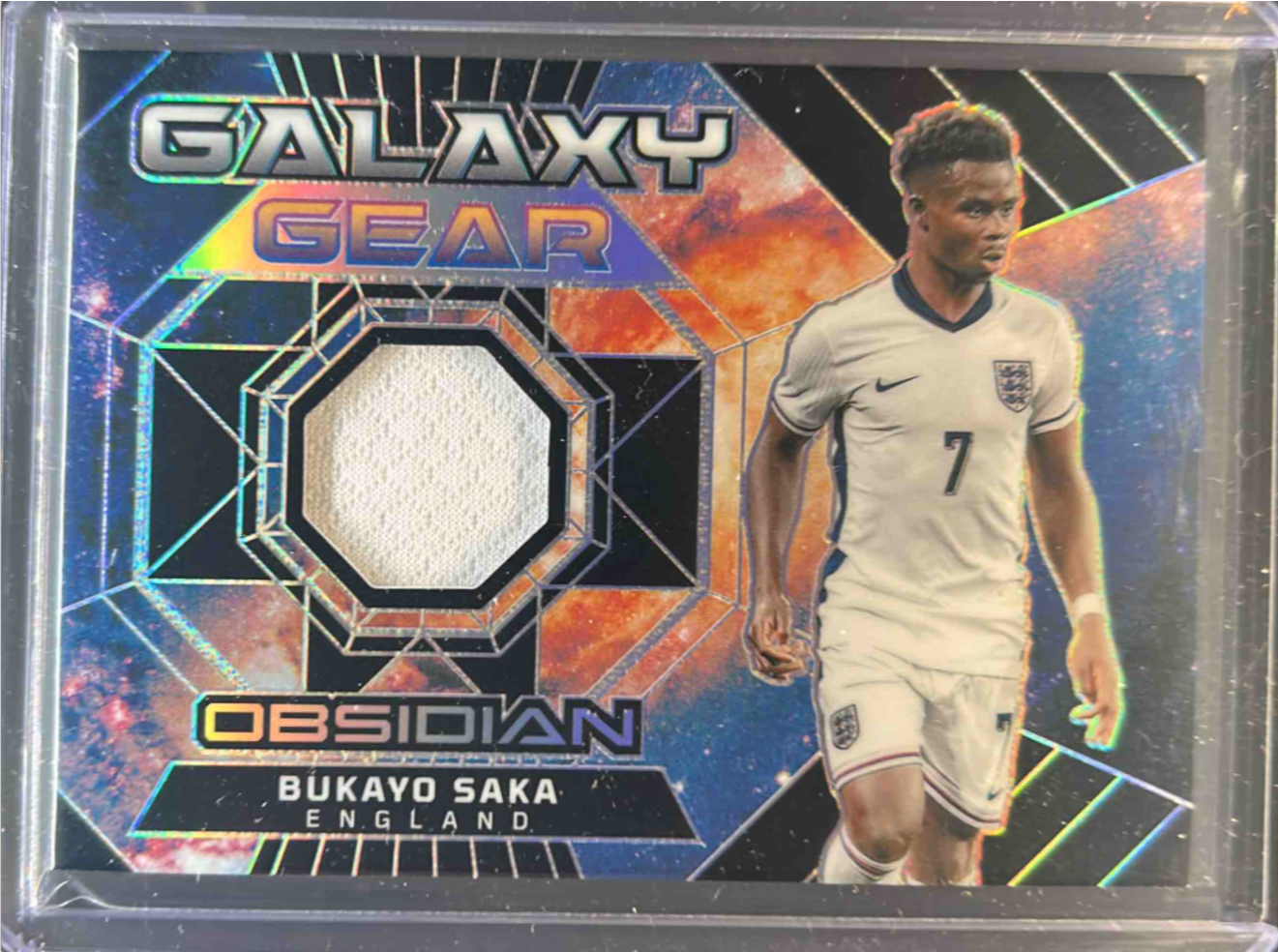 Bukayo Saka 2024 Obsidian #GG-BS Galaxy Gear /199 Price Guide