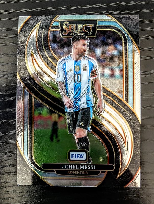 Lionel Messi 2024 Select FIFA #158 Mezzanine RAW
