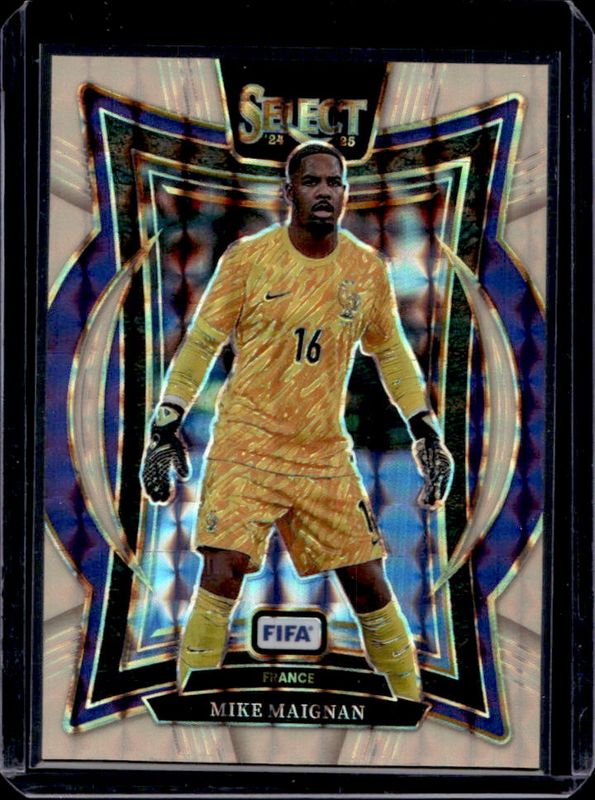 Mike Maignan 2024 Select FIFA #74 Terrace Orange Fluorescent /125 RAW