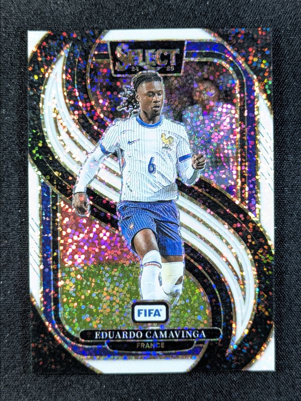 2024 Select FIFA #174 Mezzanine White Sparkle