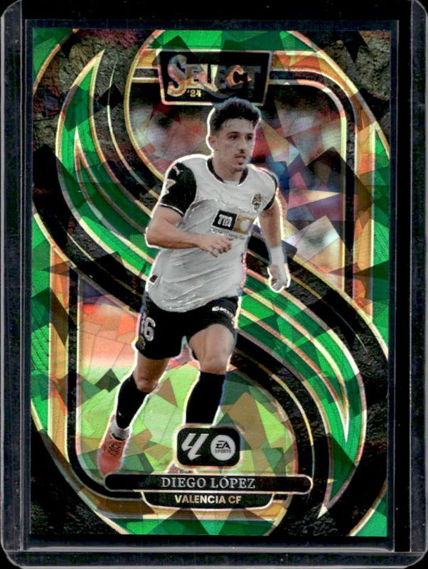Diego Lopez 2024 Select La Liga #101 Base Green Ice RAW