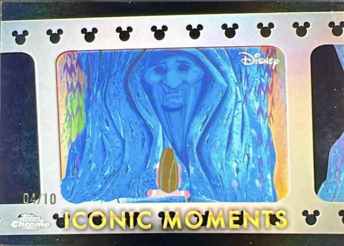 2025 Topps Chrome Disney #IM-14 Iconic Moments - Black Refractor /10