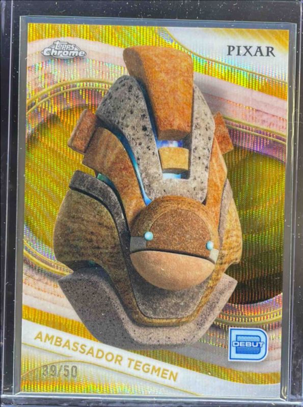 2025 Topps Chrome Disney #138 Gold Wave Refractor /50