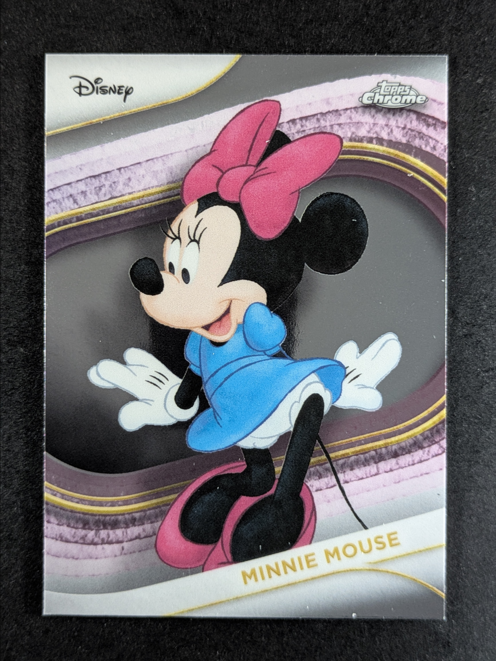 Minnie Mouse 2025 Topps Chrome Disney #28 Base Price Guide