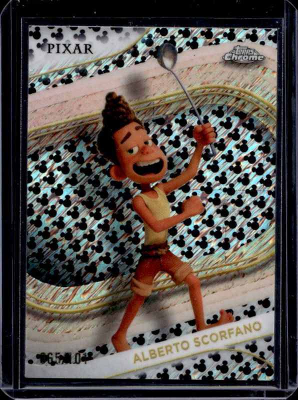 2025 Topps Chrome Disney #182 Mickey Mouse Black & White Shimmer Refractor /101